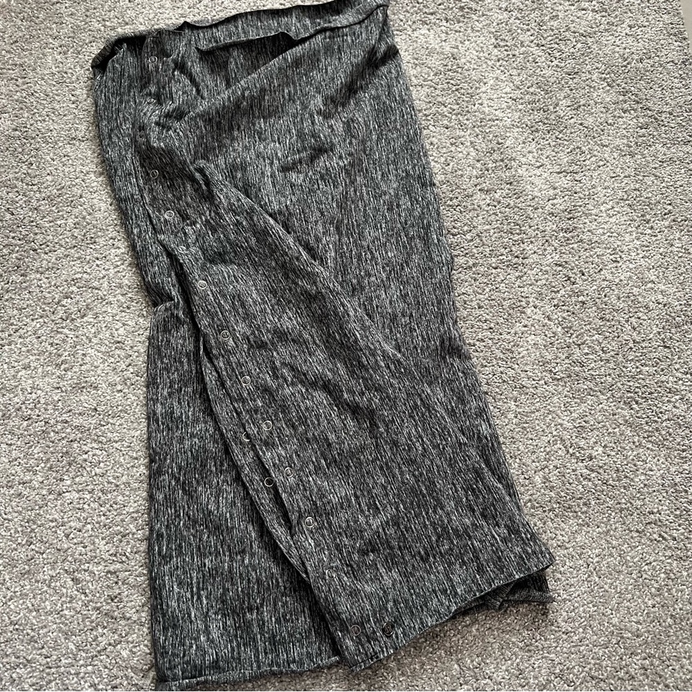 Lululemon scarf wrap vinyasa - Picture 2 of 5
